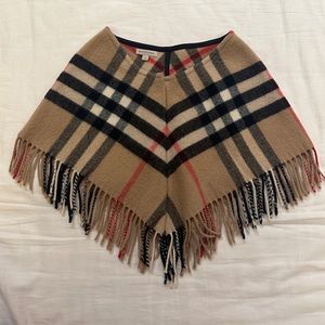 Burberry kids shawl cape size Small